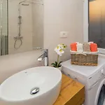 Apartment Karlo - Grad Ploce, Croatia *