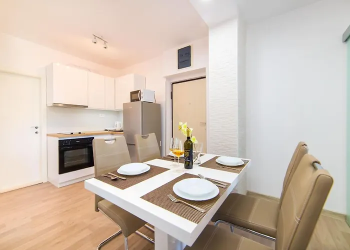 Karlo - Grad Ploce, Croatia Apartamento