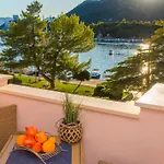 Karlo - Grad Ploce, Croatia Apartamento *