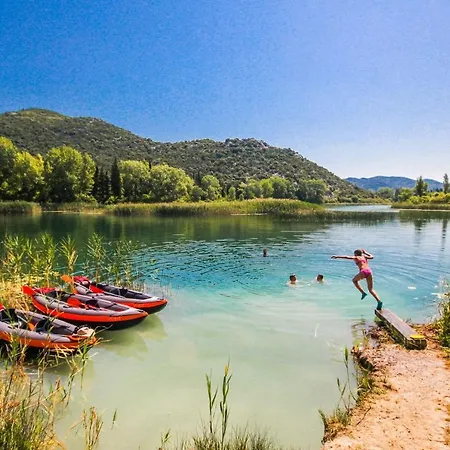 Apartment Karlo - Grad Ploce, Croatia Ploce (Dubrovnik-Neretva)