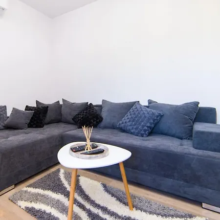 Karlo - Grad Ploce, Croatia Appartement Ploce (Dubrovnik-Neretva)