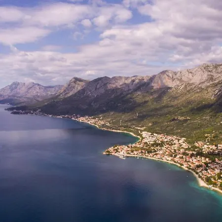 Karlo - Grad Ploce, Croatia