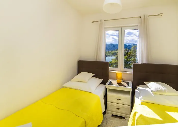 Apartament Karlo - Grad Ploce, Croatia *