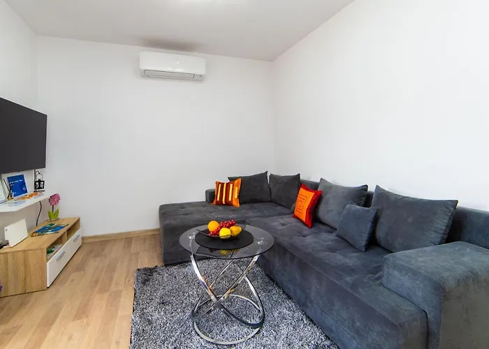 Karlo - Grad Ploce, Croatia *