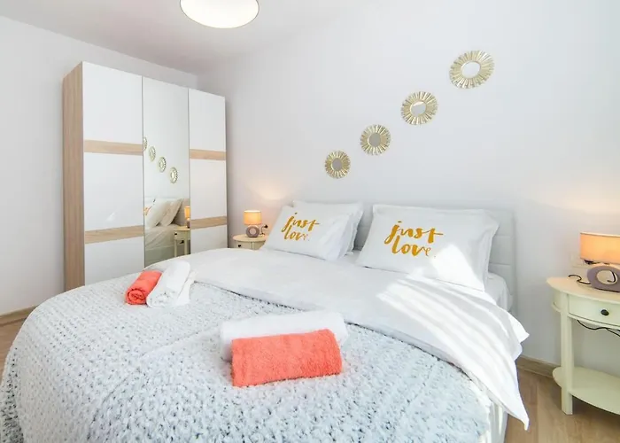 Karlo - Grad Ploce, Croatia Apartament *